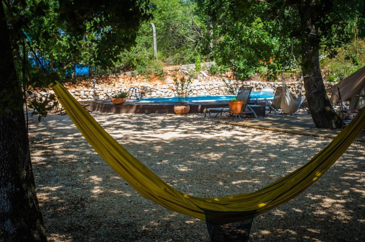 Rock Oak Camping 2 Имотски Экстерьер фото