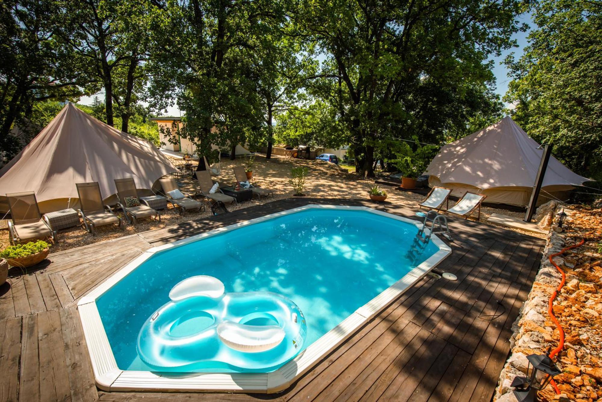 Rock Oak Camping 2 Имотски Экстерьер фото